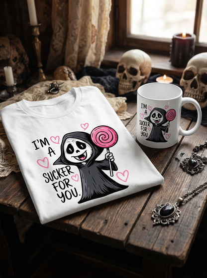 Gothic Bundle „I’m a sucker for you“ – Damen Bio T-Shirt + Tasse im Set