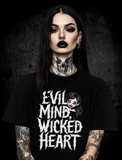 Premium T-Shirt Unisex "Evil Mind Wicked Heart"