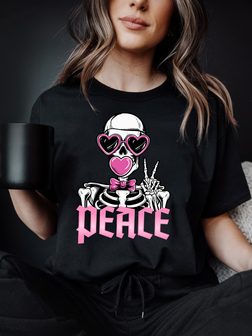 Blowing Bubble Gum T-Shirt Unisex "Peace"