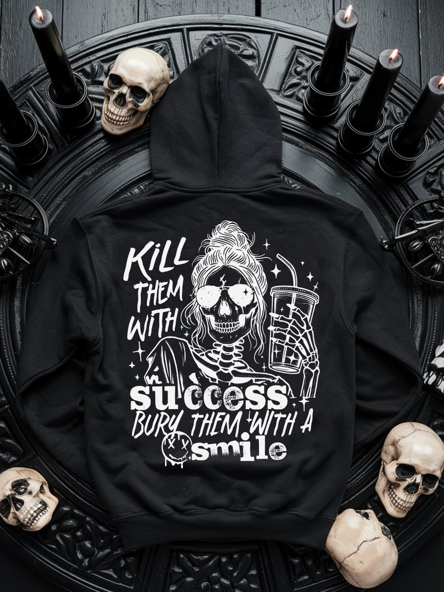 Rebellischer Unisex Hoodie "Kill them with success"