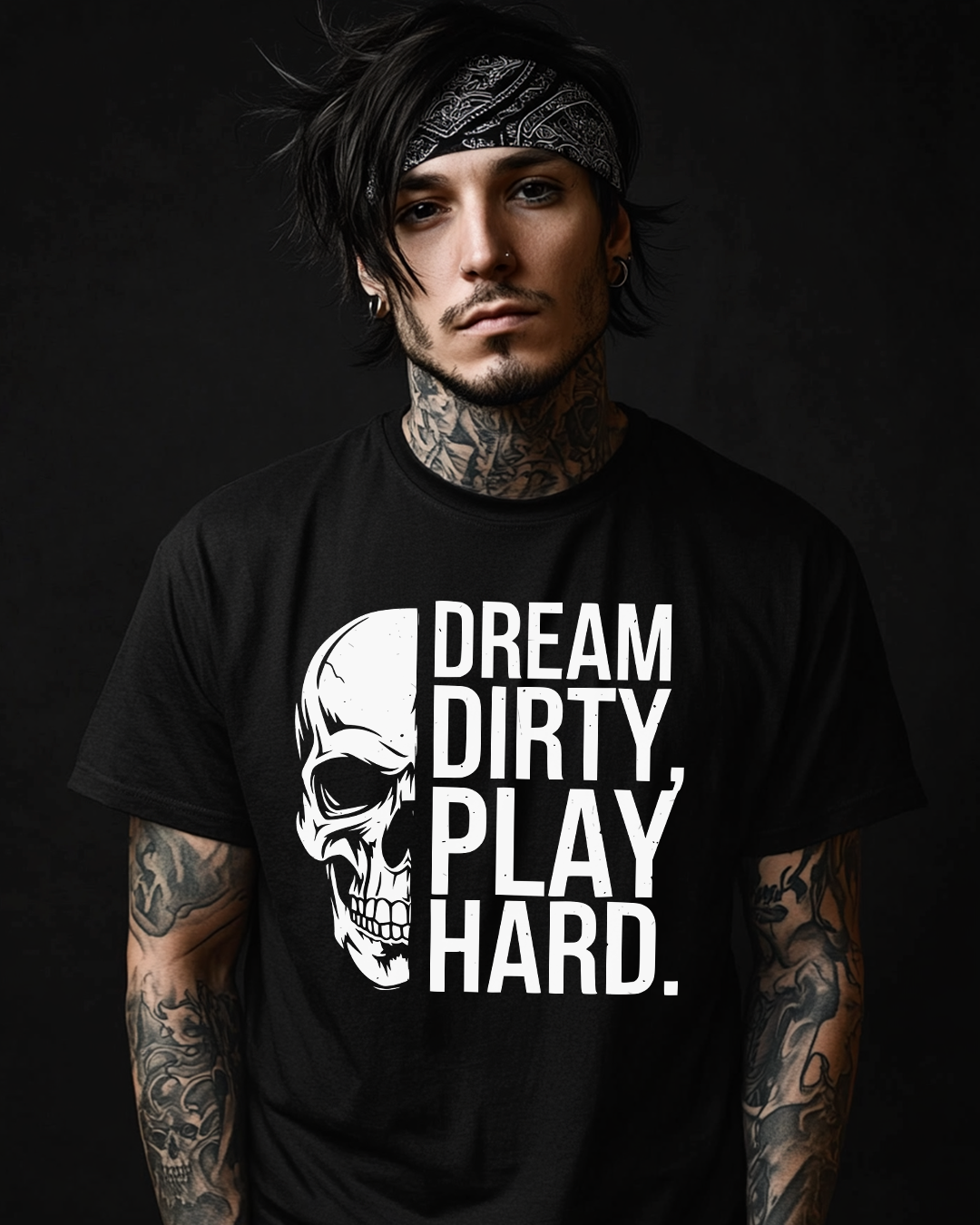 „Dream Dirty, Play Hard" Premium T-Shirt Unisex